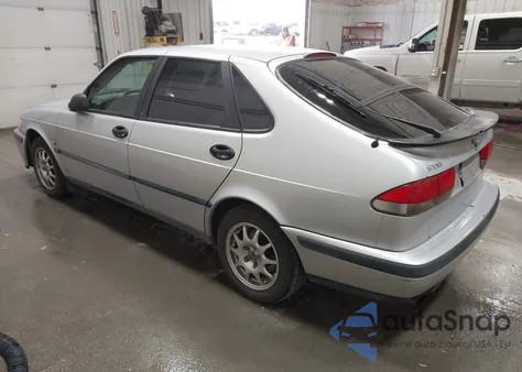 2000 Saab 9-3 z USA, uszkodzony, nr VIN YS3DD55H1Y2042493